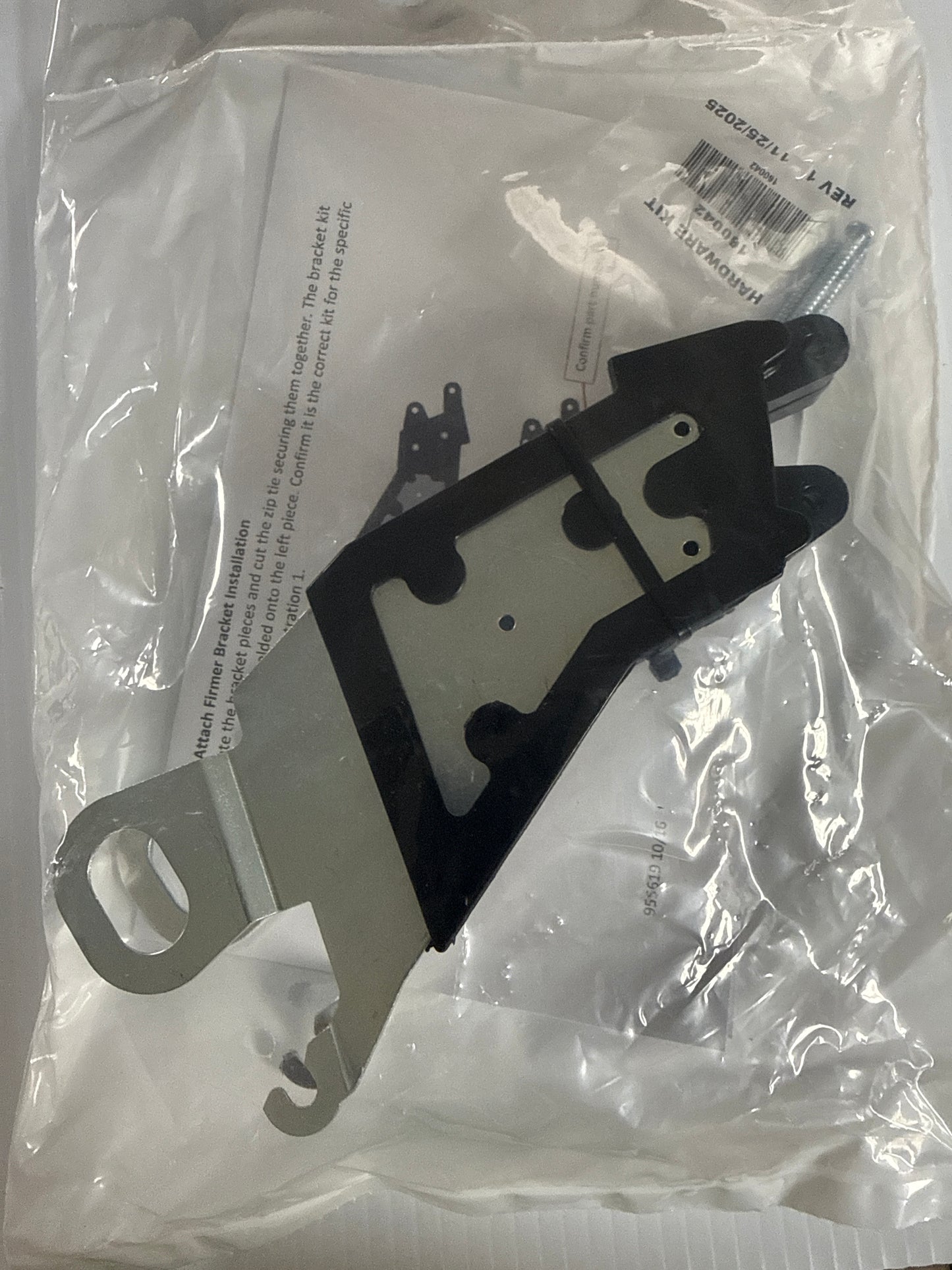 Kinze 3000, 2000 Quick Attach Firmer Bracket (non large seedtubes)