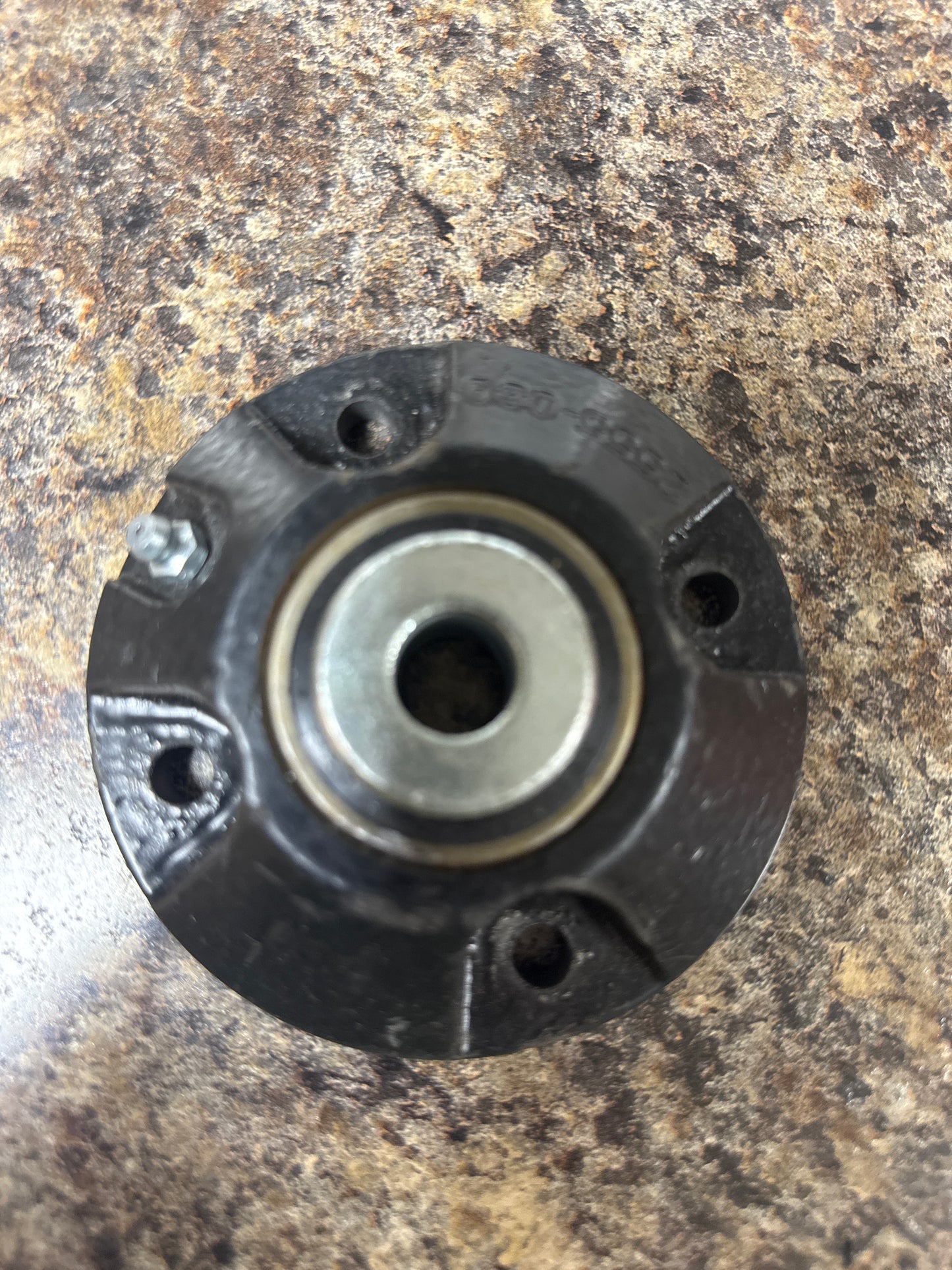 HUB AND BEARING ASS'Y.,4 BOLT